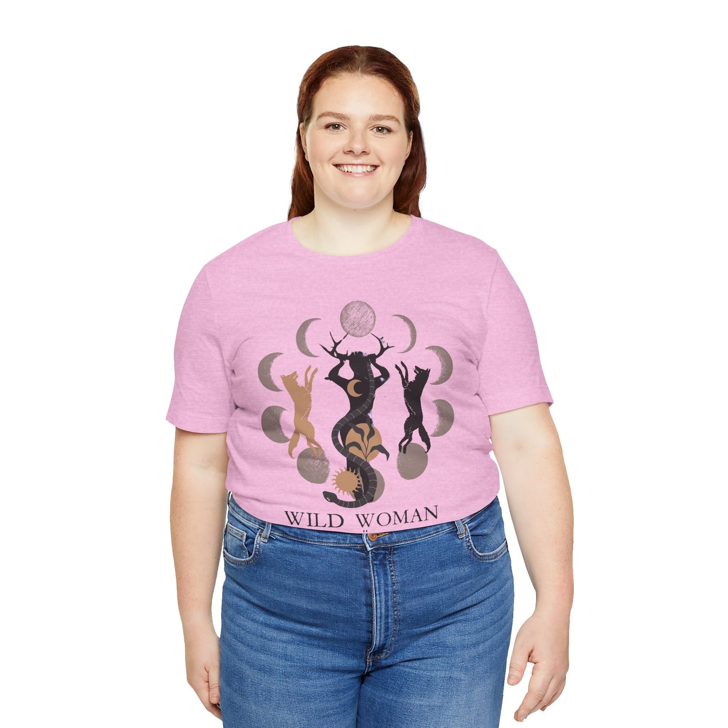 Wild Woman ᚾ THE OFFBEAT RUNARS CO. Tee-shirt à manches courtes en jersey unisexe