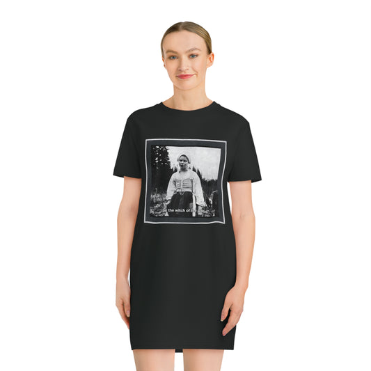 I be the witch of the woods Spinner T-Shirt Dress