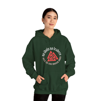 Salut aux courageux Valknut ᚾ THE OFFBEAT RUNARS CO. Sweat-shirt à capuche unisexe Heavy Blend™