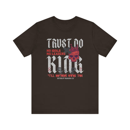 Trust No King w skull ᚾ THE OFFBEAT RUNARS CO. Unisex Jersey Short Sleeve Tee