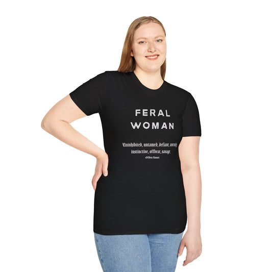 Feral Woman T-shirt softstyle unisexe