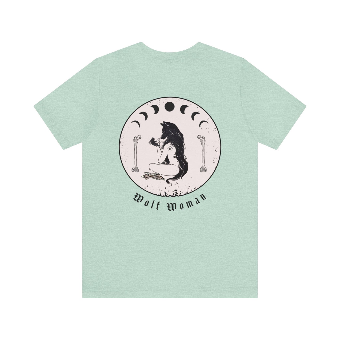 Wolf Woman Back Pale Shades ᚾ Bruja salvaje poco convencional ᚾ THE OFFBEAT RUNARS CO. ᚾ Camiseta de manga corta Unisex Jersey