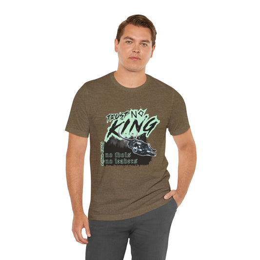 Trust No King ᚾ THE OFFBEAT RUNARS CO. Unisex Jersey Short Sleeve Tee