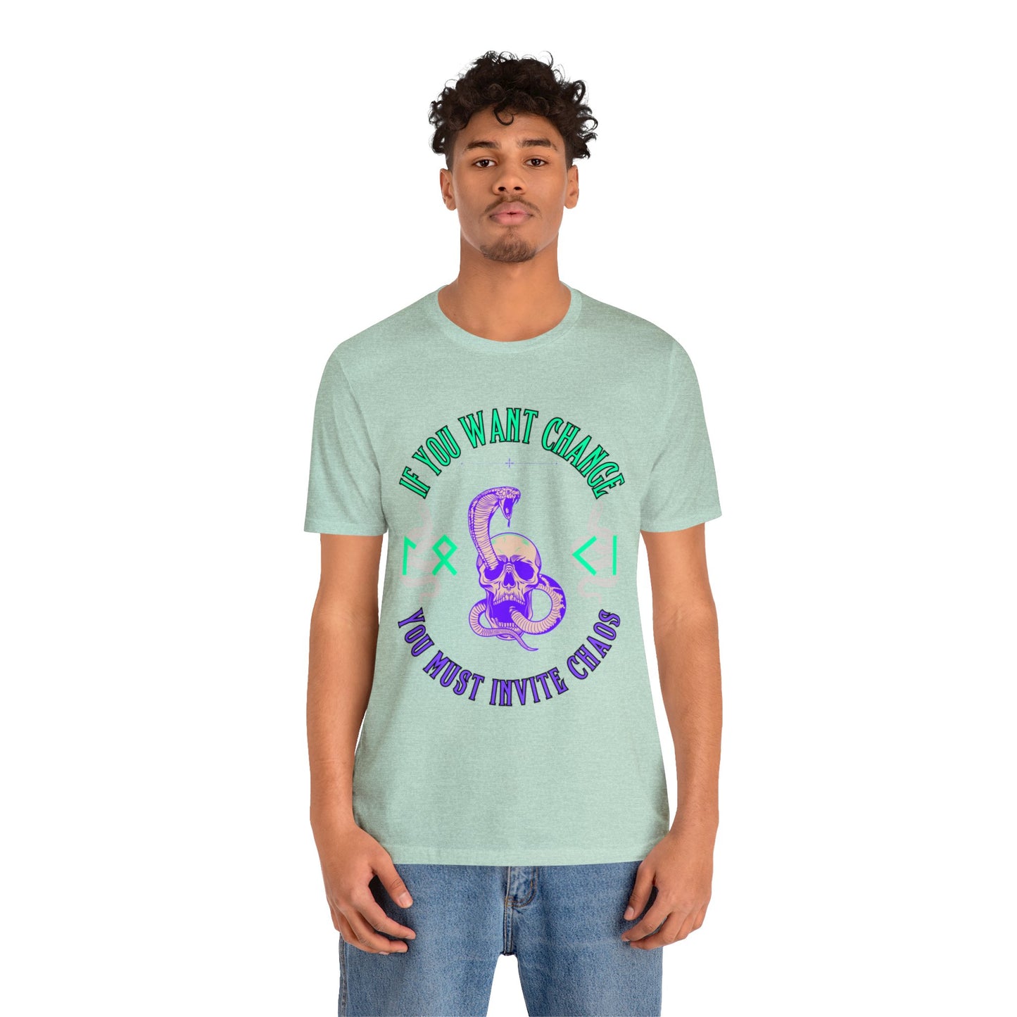 Si quieres un cambio, debes invitar al caos Purple Mint ᚾ THE OFFBEAT RUNARS CO. Camiseta de manga corta unisex Jersey