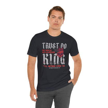 Trust No King w skull ᚾ THE OFFBEAT RUNARS CO. Unisex Jersey Short Sleeve Tee