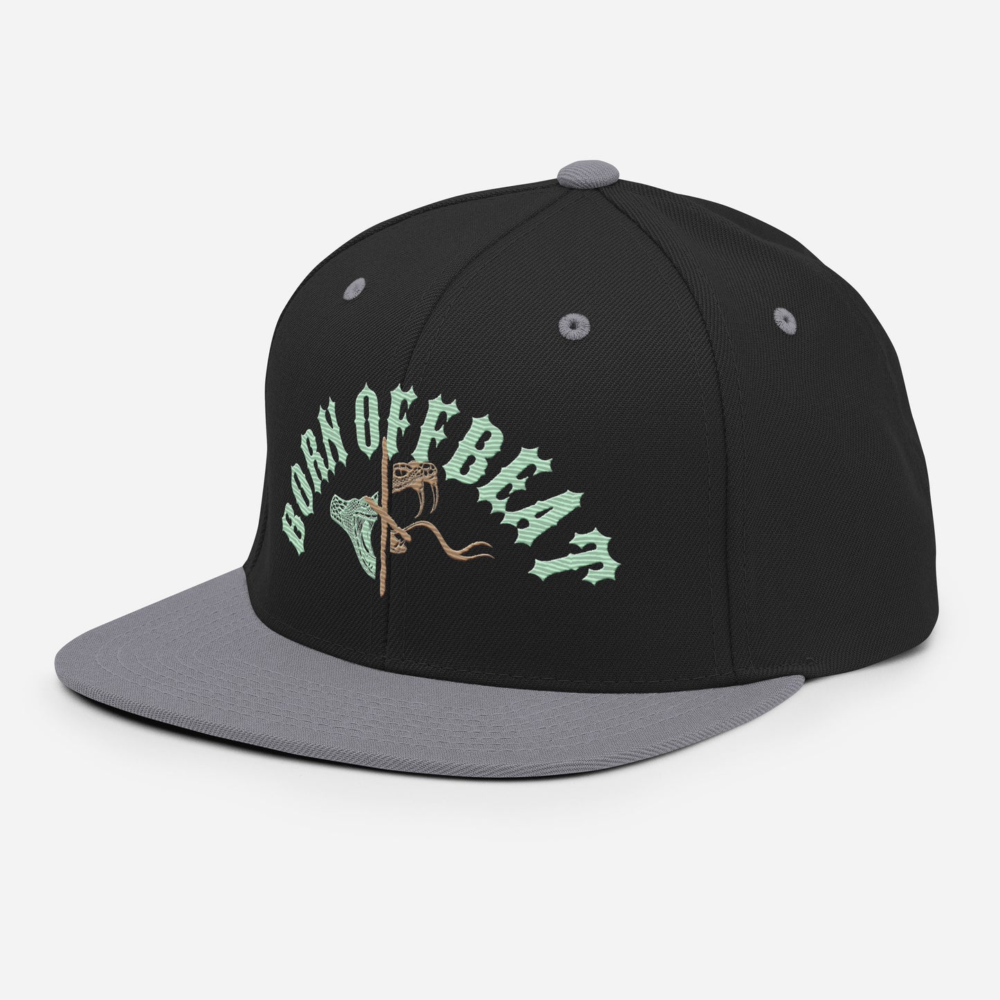 Chapeau Snapback né décalé