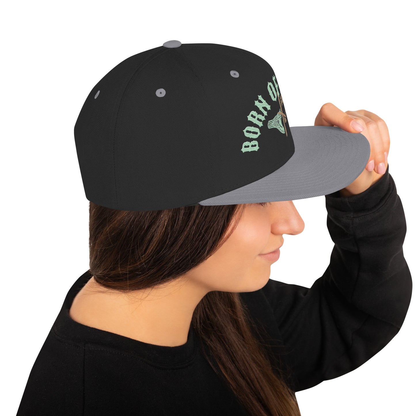 Chapeau Snapback né décalé