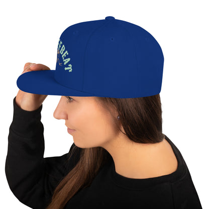 Chapeau Snapback né décalé