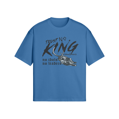 Trust No King Boxy T-shirt